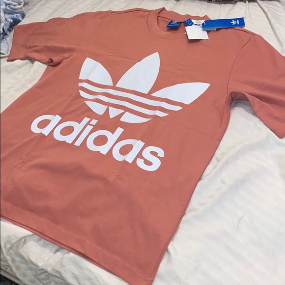 Men’s adidas boxy tee - Picture 5 of 5